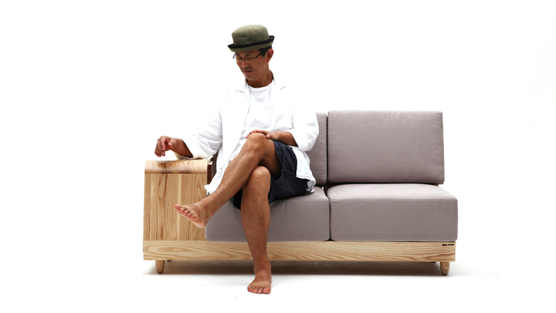 Illustration for article titled This Sofa With Attached Dog House Is One Perfect Idea